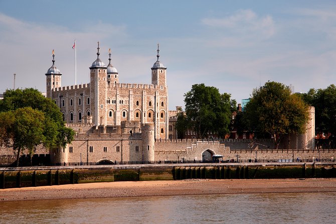 Crown Jewels of London Tour with River Cruise - City of London Drive-Through, Mansion House, and a Quick Tower Bridge Look
