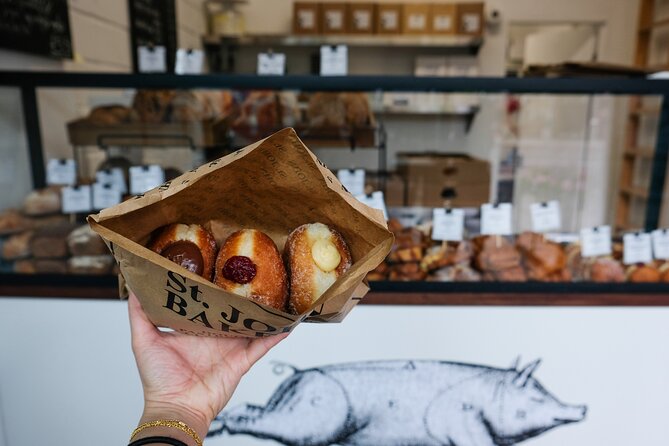 Delicious Doughnuts & Tea: Small-Group Borough Market Experience - What’s included: bottled water, donuts, and tea