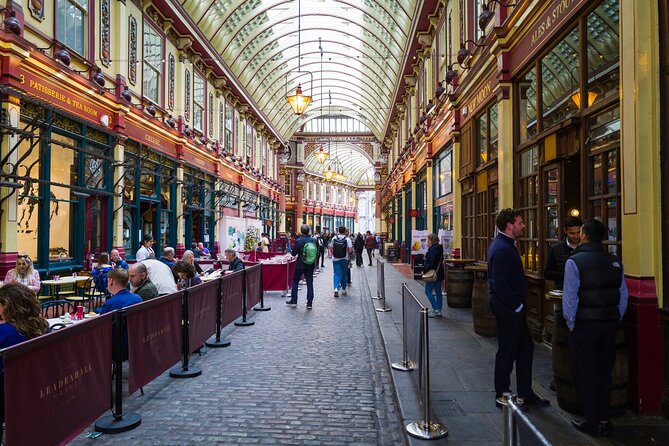 Devour London: Borough Market & Leadenhall Food Tour with Wine - The Monument to the Great Fire: why 1666 still matters