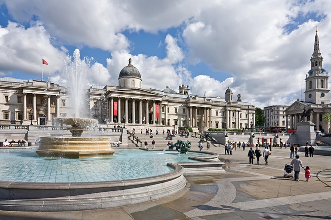 Discover London with your Executive Minivan Hire with Driver - Getting picked up in central London and starting at 9:00 am