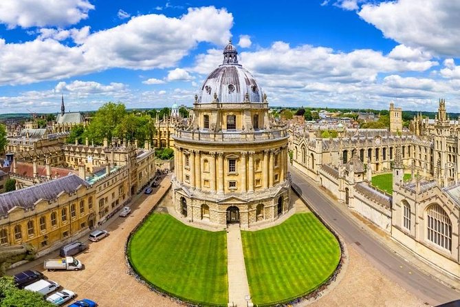 Discover Oxford and Cambridge with Guide from London by Coach - Coach Comfort and the Real Value of Not Self-Driving