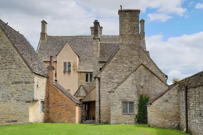 Downton Abbey Day In The Cotswolds Tour - Stop 4: Burford, High Street Wandering, and More Film Connections