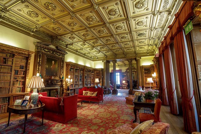 Downton Abbey & Highclere Castle Tour from London, with Oxford - University of Oxford sights in 30 minutes: Bodleian Library and Radcliffe Camera