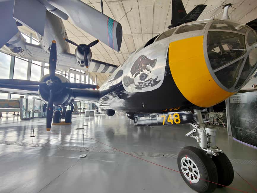 Duxford IWM Air Museum Private Day London HotelPickup Option - Cold War jets and Concorde: the flight timeline you didn’t know you needed