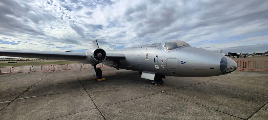 Duxford IWM Air Museum Private Day London HotelPickup Option - Getting from London without stress: pickup options that actually help