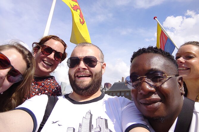 e-Scavenger Hunt London: Explore the City at Your Own Pace - Price and Value: $36.07 for Up to 6 People