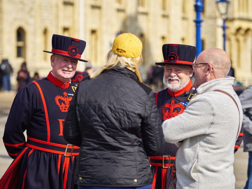 Early Access:Tower of London Opening Ceremony & Royal London - Early access Tower time: Crown Jewels without the crowd crush
