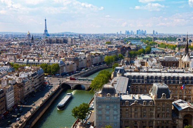 Escorted Paris Day Trip: Eiffel Tower, Notre Dame & Lunch Cruise - Key things to know before you go