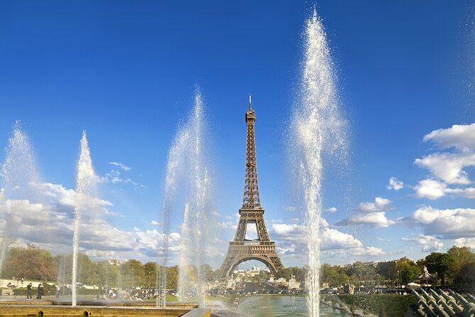 Escorted Paris Day Trip: Eiffel Tower, Notre Dame & Lunch Cruise - Why this Paris day trip feels efficient from London