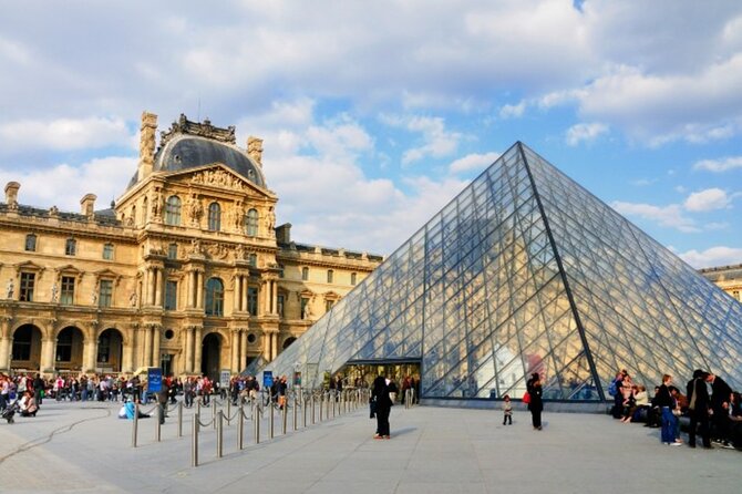 Escorted Paris Day Trip: Eiffel Tower, Notre Dame & Lunch Cruise - Free time after lunch: what you can do with your own afternoon
