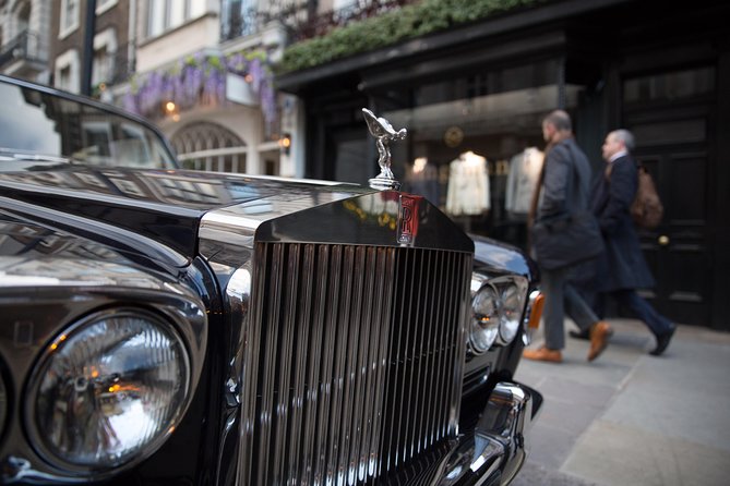 Essential London: Must-Sees and Hidden Gems (Private Tour) - Parliament Views, Brexit-Era Storytelling, and a Courtyard That Feels Like Film Magic