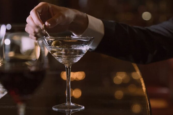 Essential Spy: A JAMES BOND-THEMED Experience IN LONDON - Breakfast Briefing in Whitehall: Fuel for a Spy Story (and a Nice Bonus)