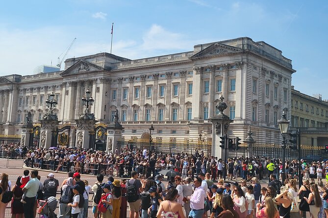 Exciting Full Day Walking Tour - See All London Sites - Big Ben, Houses of Parliament, and Churchill War Rooms: The Politics Lesson Walk