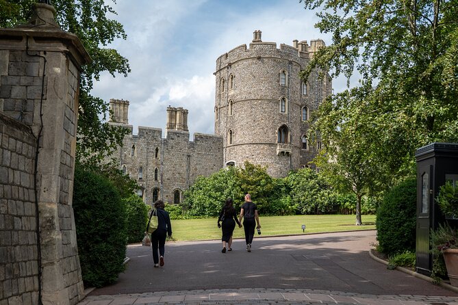 Exclusive Stonehenge Inner Circle & Windsor Day Trip from London - Inside the Inner Circle: what you do with the mystery
