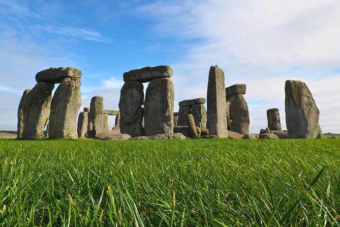 Expert Archaeologist - Private Stonehenge, Bath and Avebury Tour - Key takeaways (what matters most)