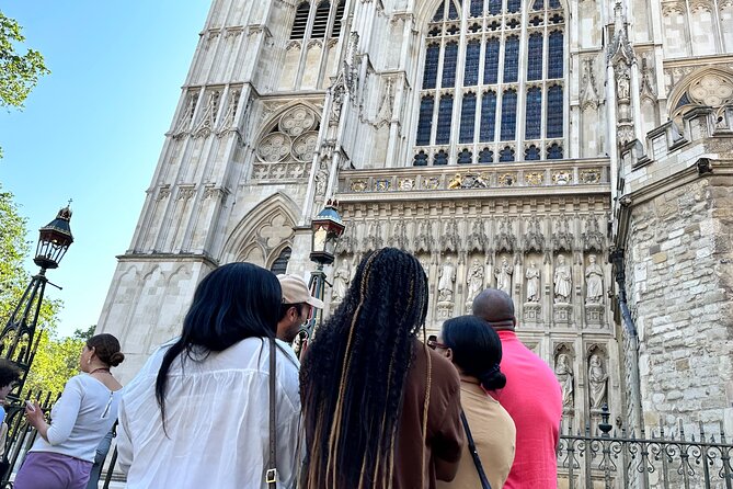 Fast Access Westminster Abbey Private Tour with a London Blue Badge Guide - Lady Chapel and the Royal Tombs: where power becomes legacy