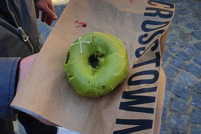 Food & Drink walking tours In London. Discover the East End of London. - Markets that feel different: Old Spitalfields Market and maybe Brick Lane Market