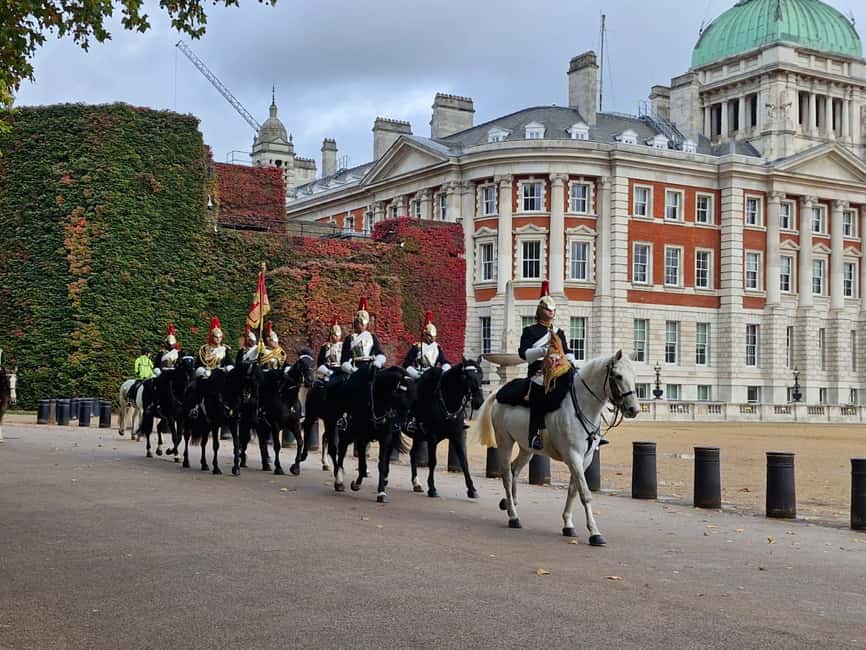For Russian Speakers: London Tour with a Qualified Guide - Why the $13 per person price feels like value (not just a cheap tour)