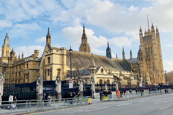 From Heathrow Airport to 5 Hour Private Tour in London - Albert Memorial to Royal Albert Hall: The Start of the Icon Loop