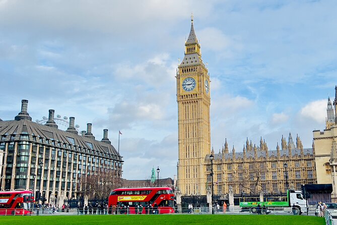 From Heathrow Airport to 5 Hour Private Tour in London - St. Paul’s Cathedral and the West End Squares You Can Feel
