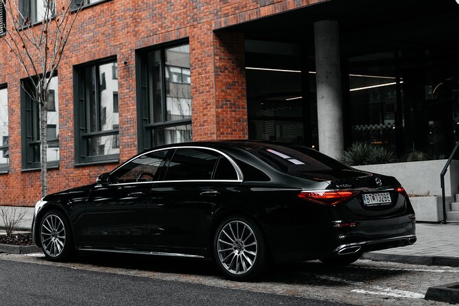 From Heathrow Airport to Southampton Private Chauffeur Service - The Drive to Southampton: What 90 Minutes Feels Like After Flying