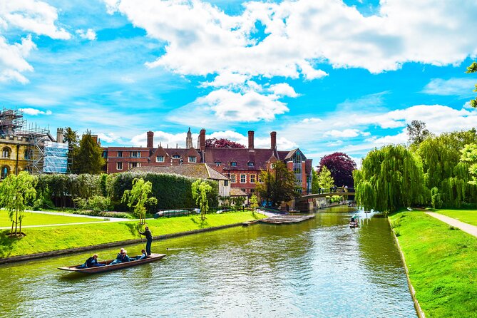From London: Cambridge Day Trip Including Tour Guide - St Mary’s Church Tower Entrance Included: A Classic View Stop