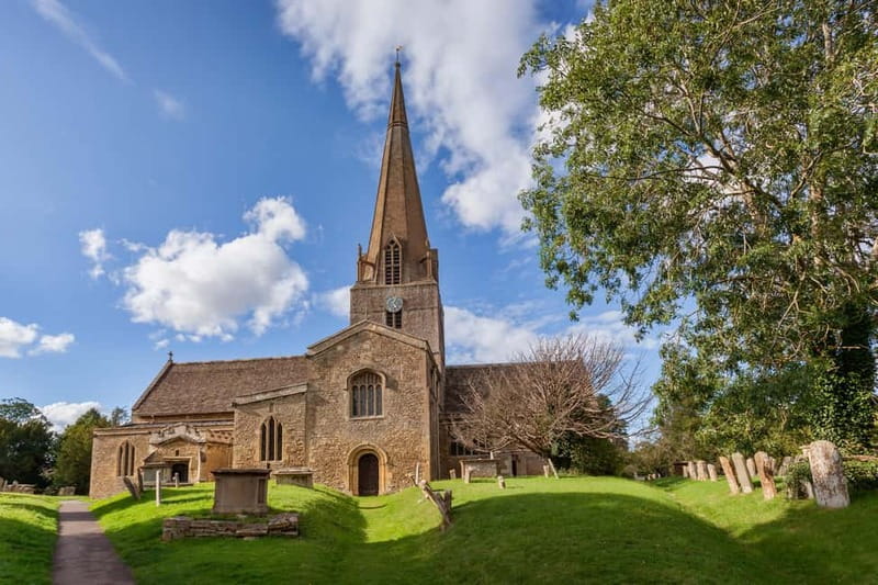 From London: Cotswolds, Blenheim Palace & Downton Abbey - Who should book this London to Cotswolds and Blenheim day trip