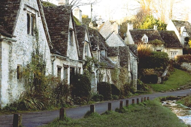 From London: Cotswolds Guided Trip Including Bourton-on-the-Water - The Bus Ride: Comfort, Timing, and Why the Group Size Matters