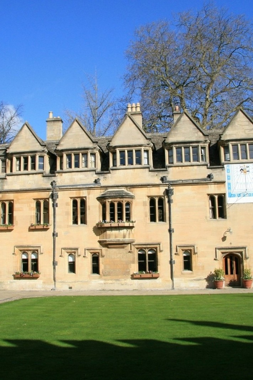 From London: Cotswolds Villages Small Group Day Tour - Transport and timing: what the 9 hours really feel like
