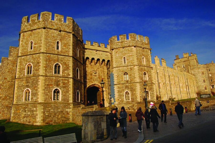 From London: Extended Visit to Windsor Castle and Stonehenge - Key things to know before you go