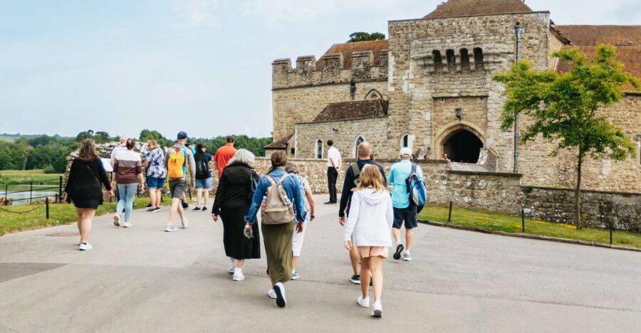 From London: Leeds Castle, Canterbury Cathedral & Dover - Getting started at Victoria Coach Station (and why it matters)