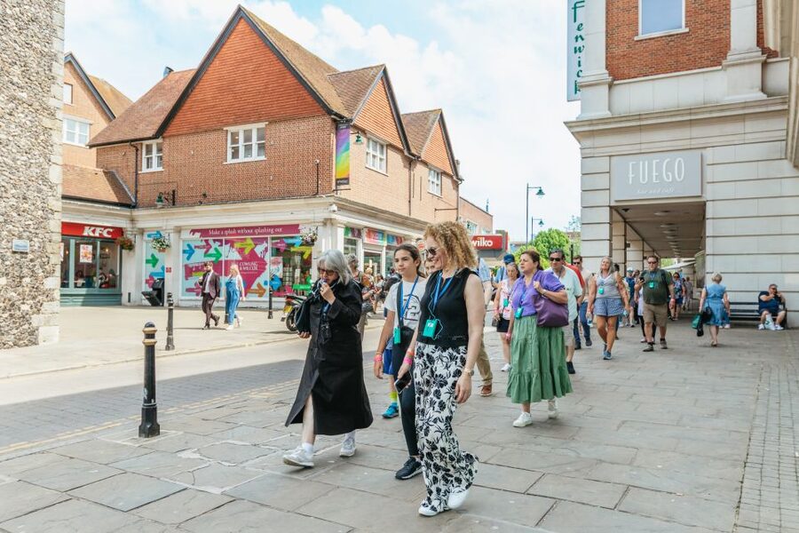 From London: Leeds Castle, Canterbury Cathedral & Dover - Timing in Canterbury: narrow streets and a realistic lunch plan