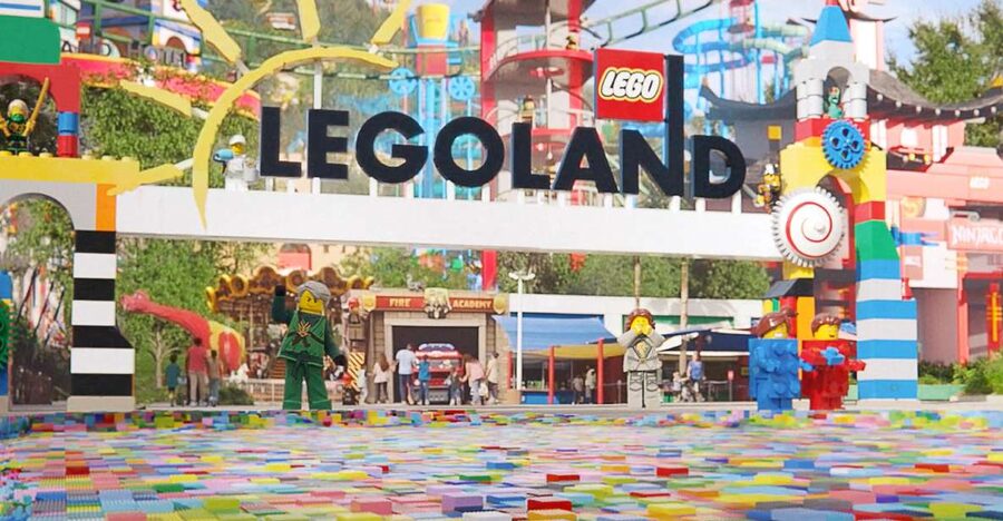 From London: LEGOLAND® Windsor Resort Entry & Coach Transfer - LEGO play beyond rides: interactive attractions and workshops