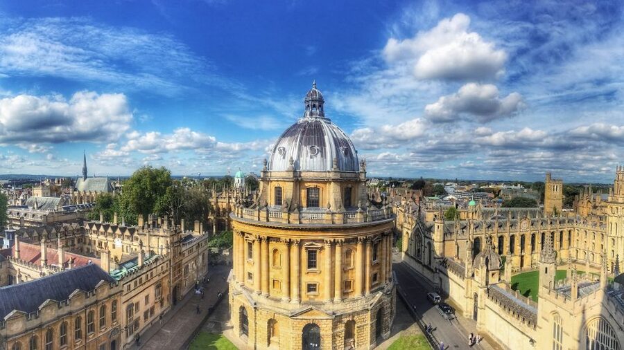 From London: Oxford and Cambridge Universities Tour - One coach, two legends: Oxford and Cambridge from London