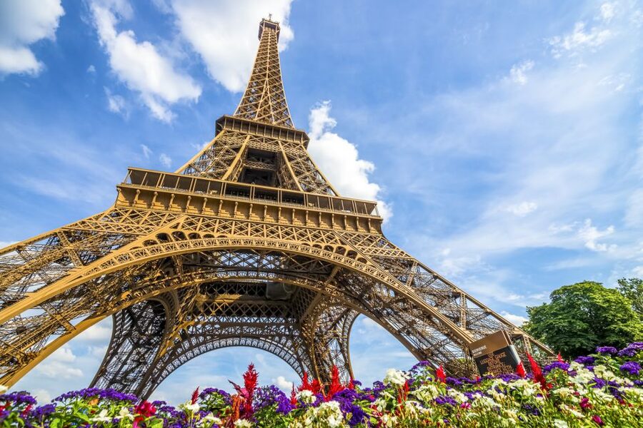 From London: Paris Day Tour w/Eiffel Tower Champagne Lunch - The Eiffel Tower lunch at Madame Brasserie: the big-ticket highlight