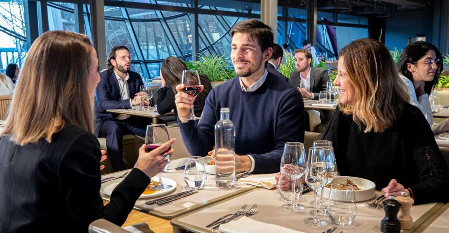 From London: Paris Day Tour w/Eiffel Tower Champagne Lunch - Eurostar from St Pancras to Gare du Nord: the early start tax