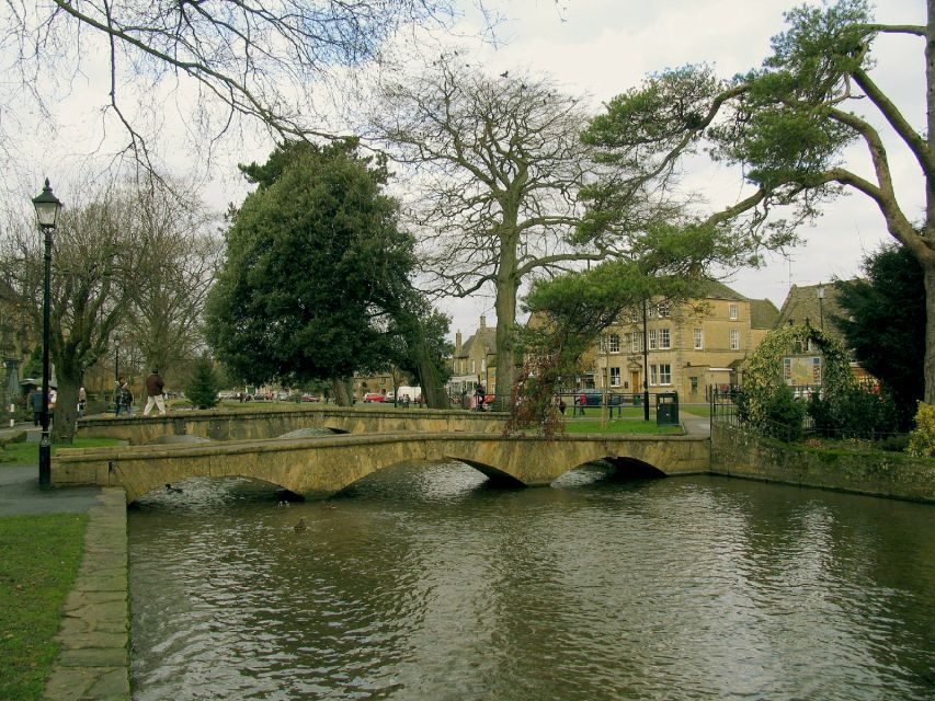 From London: Shakespeare's Stratford-upon-Avon Day Trip - Booking Checklist: Small Things That Prevent Big Annoyance