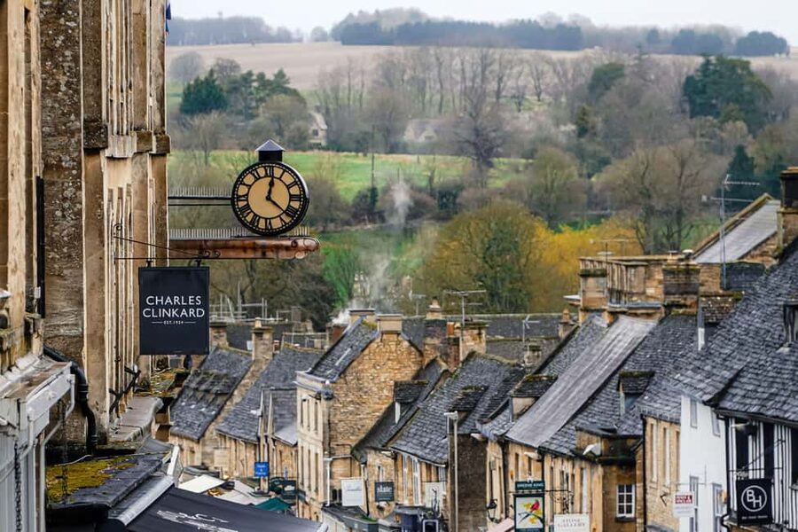From London: Small Group Cotswolds Villages Tour - Bourton-on-the-Water: the riverside village and that 1.5-hour walk