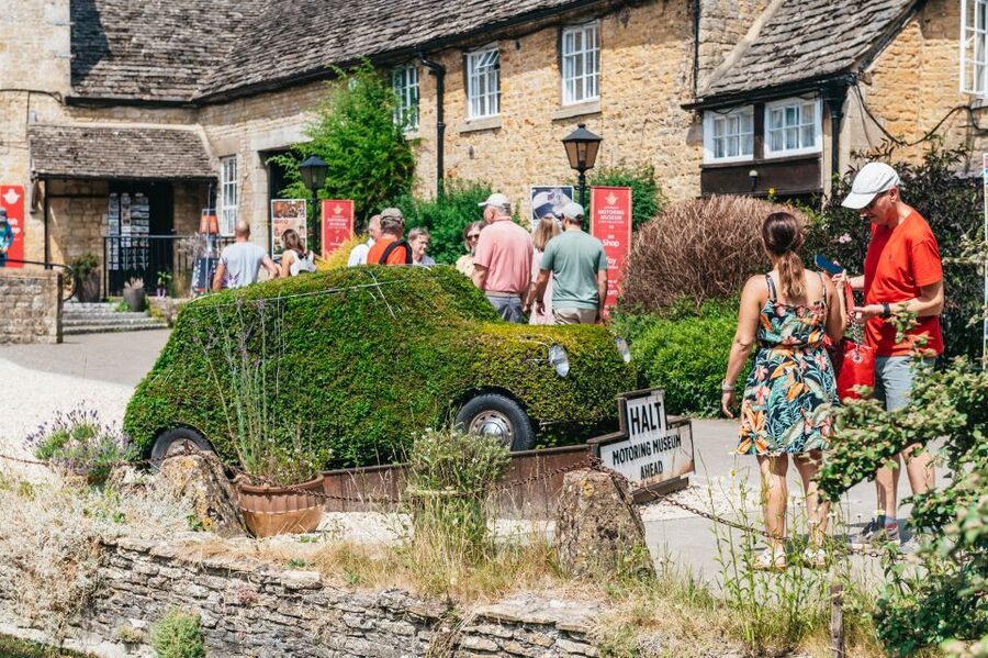 From London: Small Group Cotswolds Villages Tour - Is $173 a fair price for a one-day Cotswolds escape?