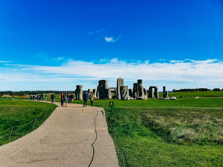 From London: Stonehenge and Bath Day Trip with Ticket - Bath Free Time: Shopping, Walking, and Picking Your Priorities