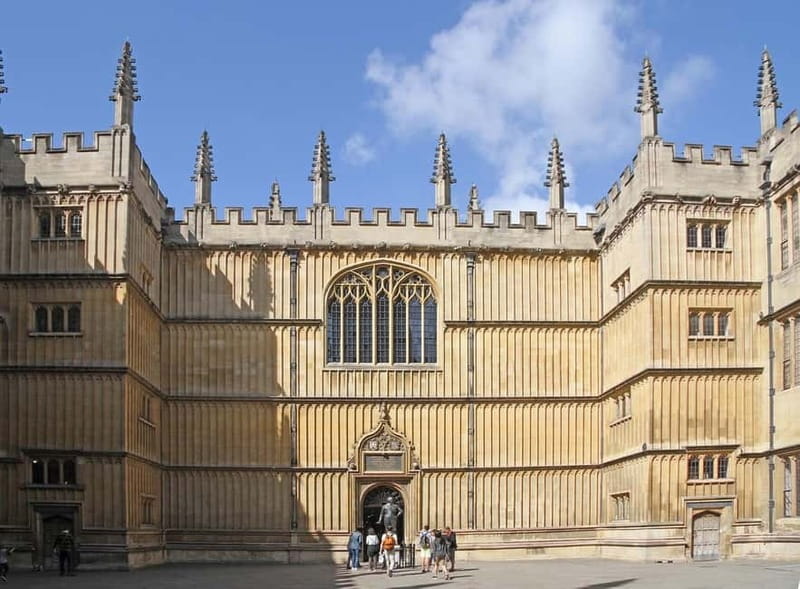 From London: Stonehenge and Oxford Day Tour With Admission - Who should book this Stonehenge and Oxford tour?