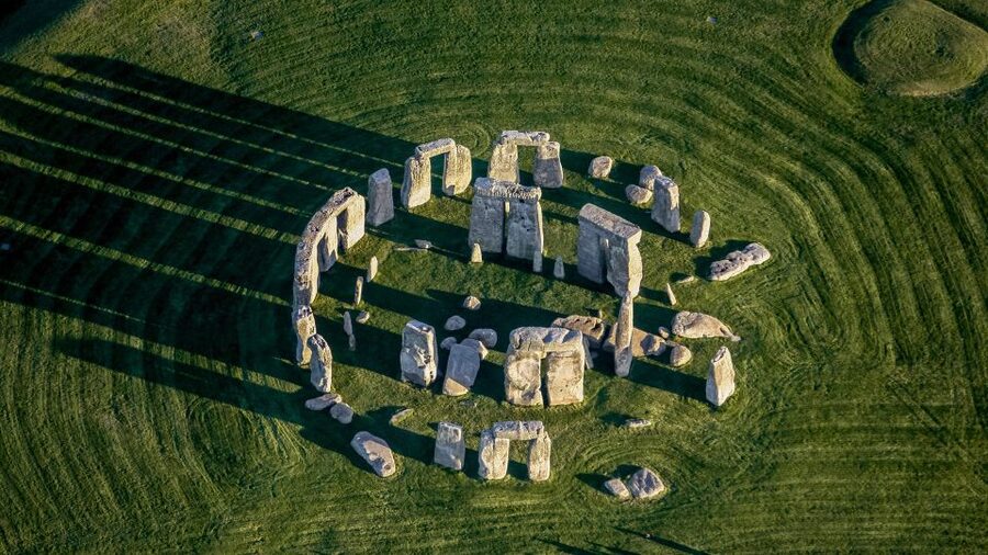 From London: Stonehenge and Windsor Castle Day Trip - Digital guide booklet (and why it matters more than you think)