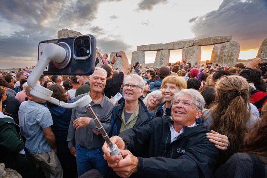 From London: Stonehenge Solstice Celebration Tour - Inside the Stones: How the Solstice Atmosphere Feels Up Close