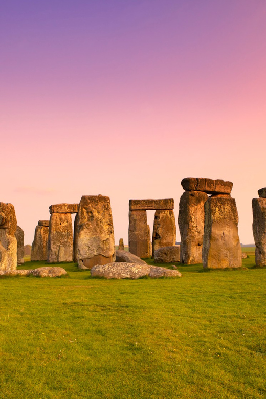 From London: Stonehenge Summer Solstice Sunrise Shuttle - Arrive at 2:30 AM: what you do with the dark hours
