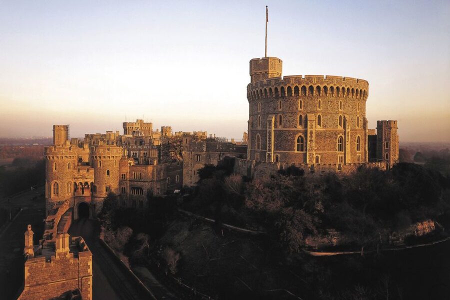 From London: Stonehenge, Windsor, and Bath Small Group Tour - Where you start, where you end, and how to plan your timing