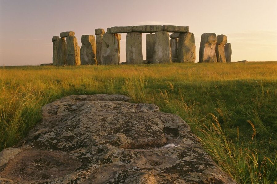 From London: Stonehenge, Windsor, and Bath Small Group Tour - Tickets, food, and what you should pack