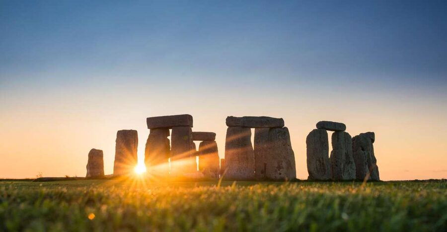 From London: Stonehenge, Windsor and Salisbury Guided Tour - How much time you get at each stop (and how to not lose it)
