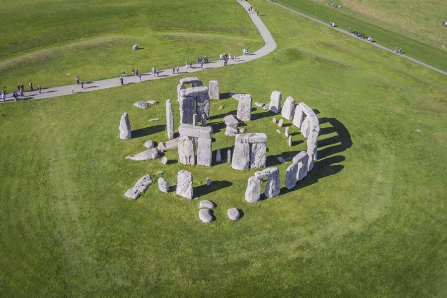 From London: Stonehenge, Windsor and Salisbury Guided Tour - Price and value: what you pay for beyond the bus