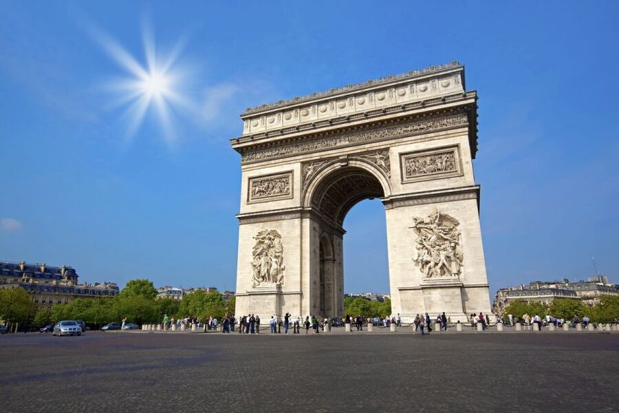 From London: Unescorted Day Trip to Paris - St. Pancras International check-in and the Paris travel pack