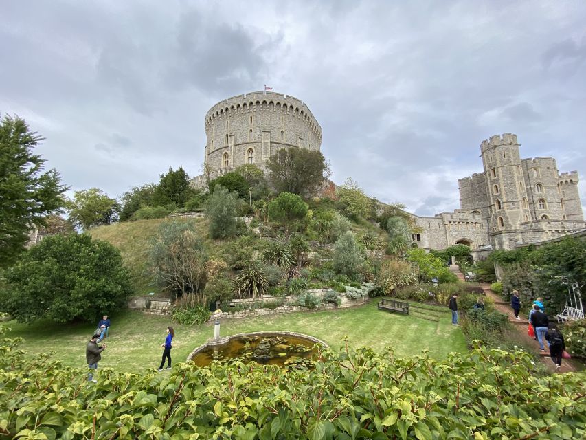 From London: Windsor Castle & Stonehenge Private Day Trip - The Drive to Stonehenge: Quick Refresh and Then Straight to the Stones